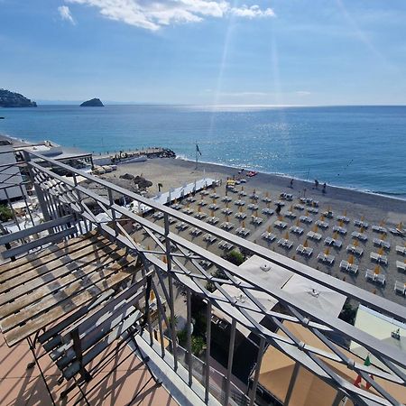 Hotel Miramare Spotorno Ngoại thất bức ảnh