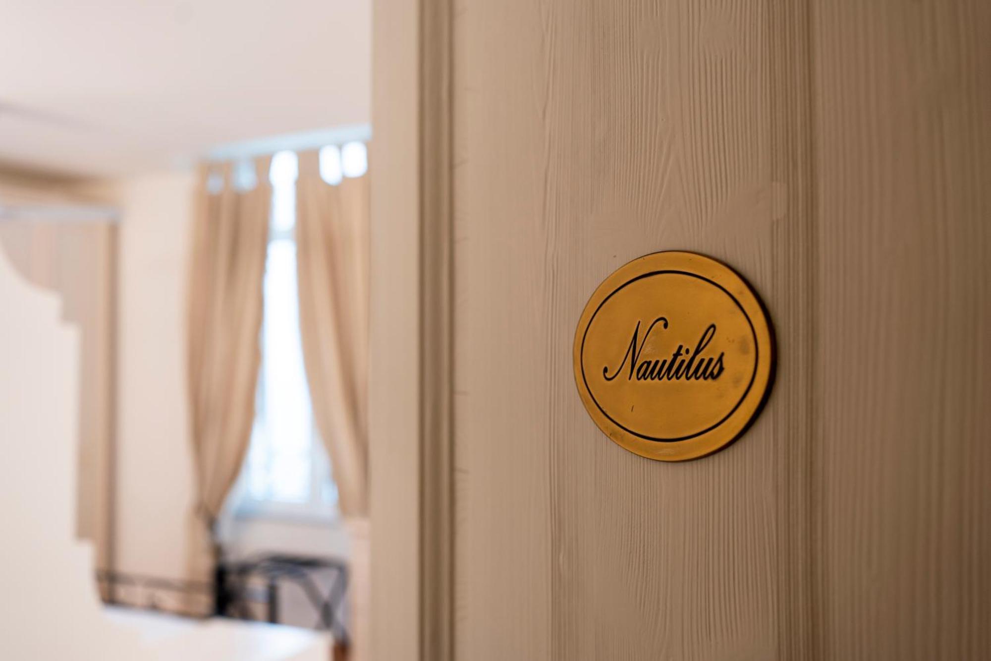 Hotel Miramare Spotorno Phòng bức ảnh