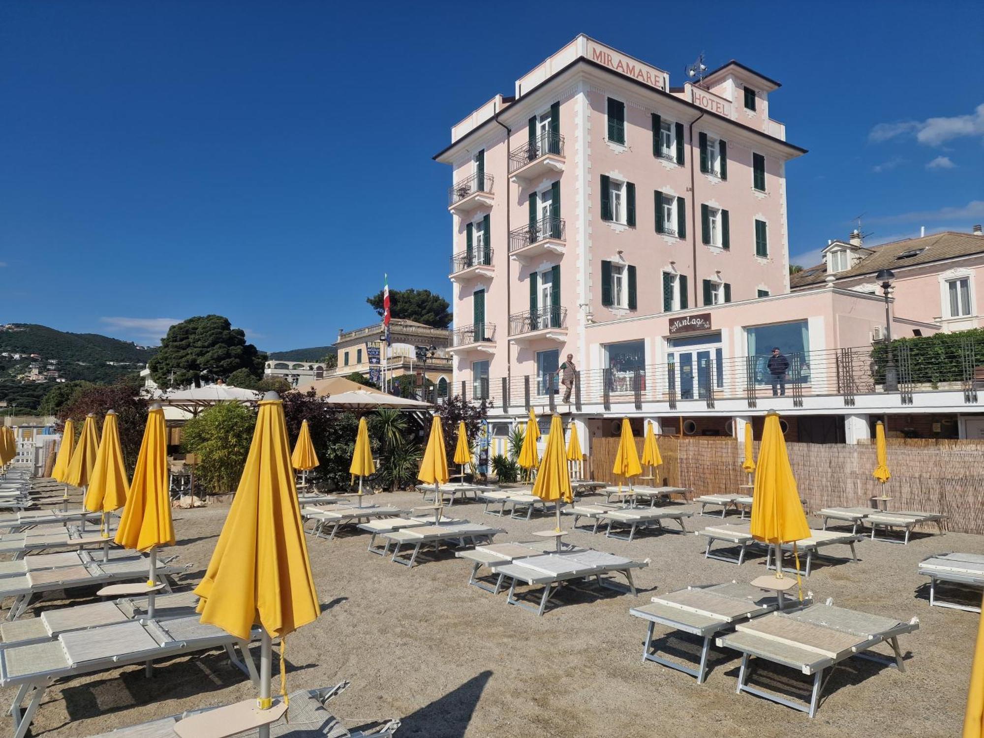 Hotel Miramare Spotorno Ngoại thất bức ảnh